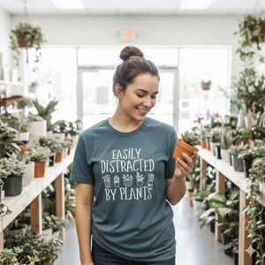 "Easily Distracted by Plant" Graphic Relaxed Women's T-shirt Medium